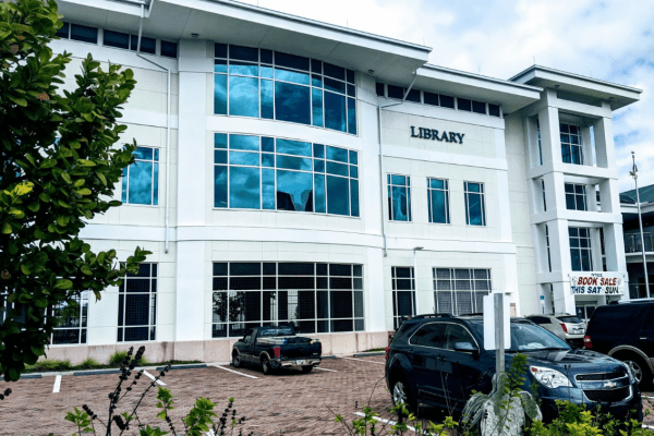 Ft. Myers Beach Public Library